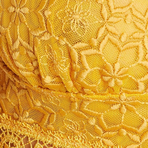 NWT! Free People Ella Lace Bralette - Picture 5 of 10